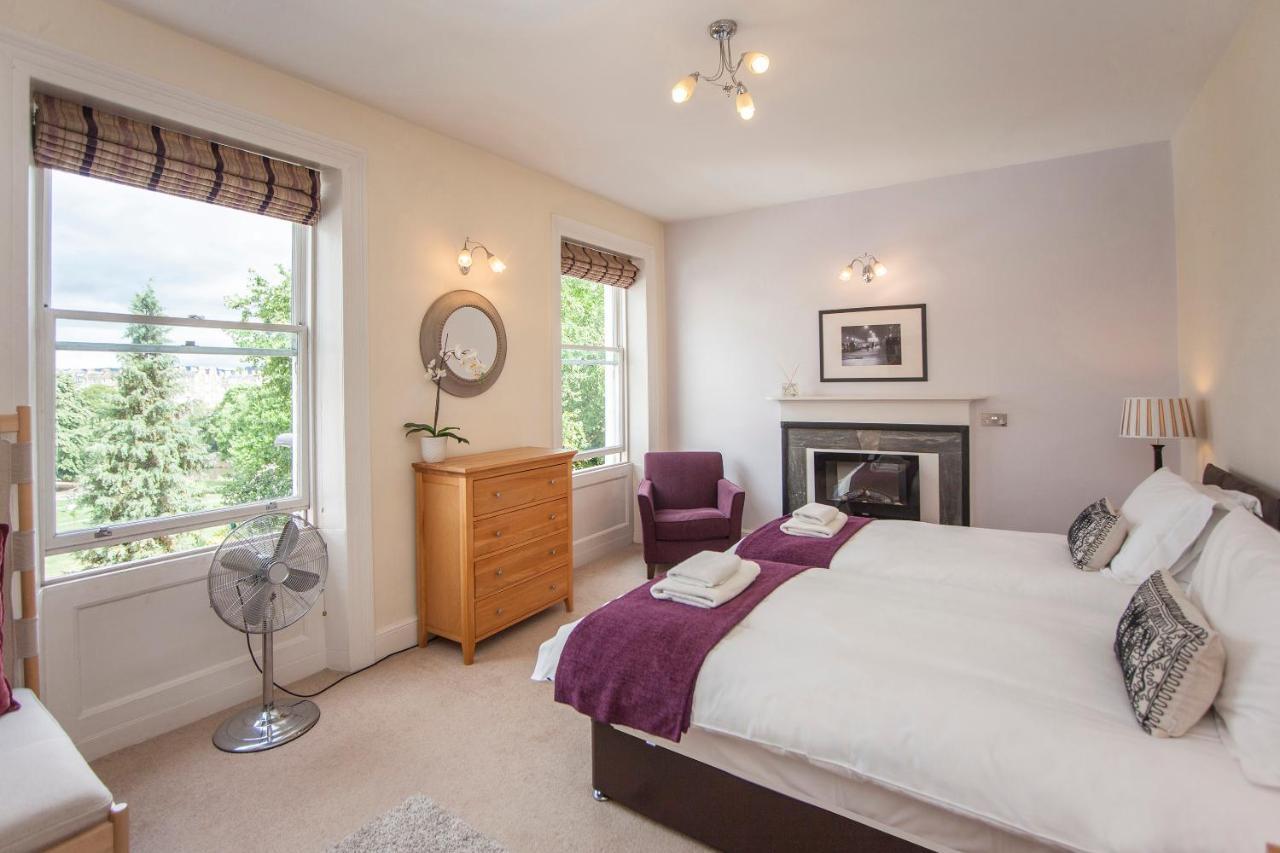 Stunning Spacious Central Apartment near Parade Gardens Bath Exterior foto