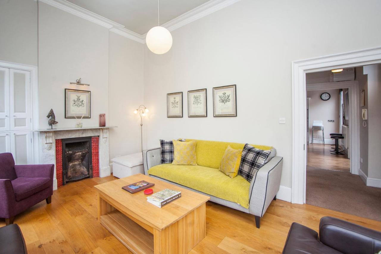 Stunning Spacious Central Apartment near Parade Gardens Bath Exterior foto
